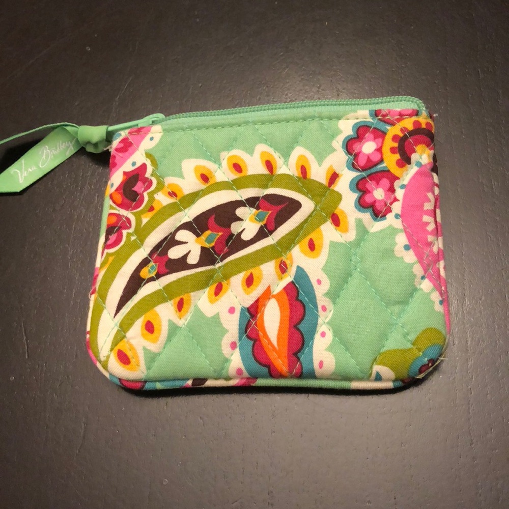 Vera Bradley small zip case ***NWOT***